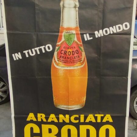 Manifesto aranciata Crodo 1977 misure 100 x 140 telato